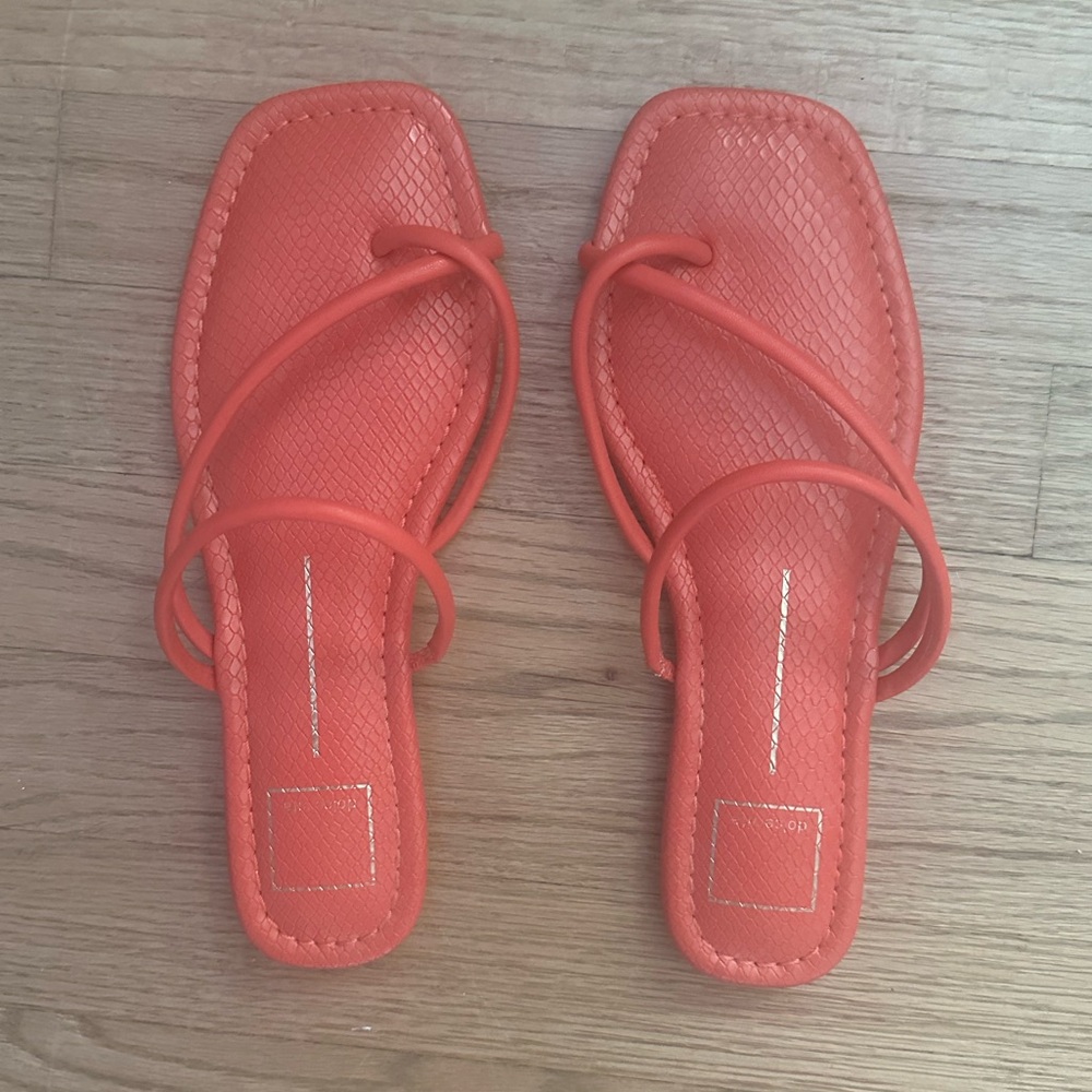 Dolce Vita Leanna Strappy Flat Sandals Women Size 9.